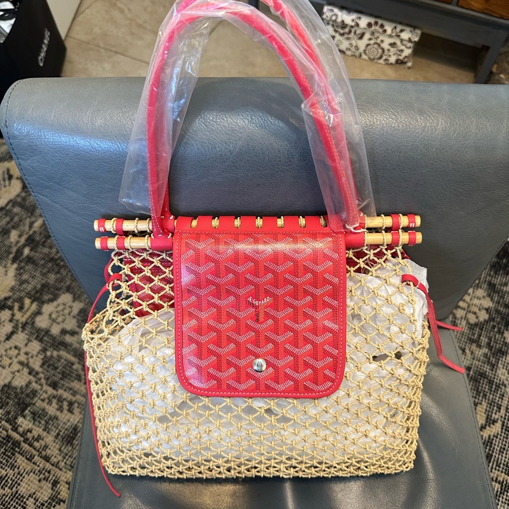 Goyard Aligre Tote in Fuchsia, NWT